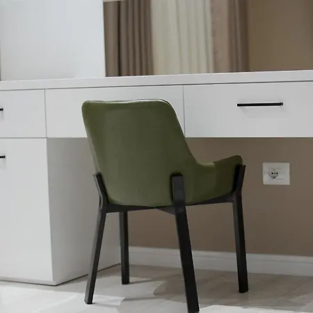 酒店 Admiral 爱尔巴桑